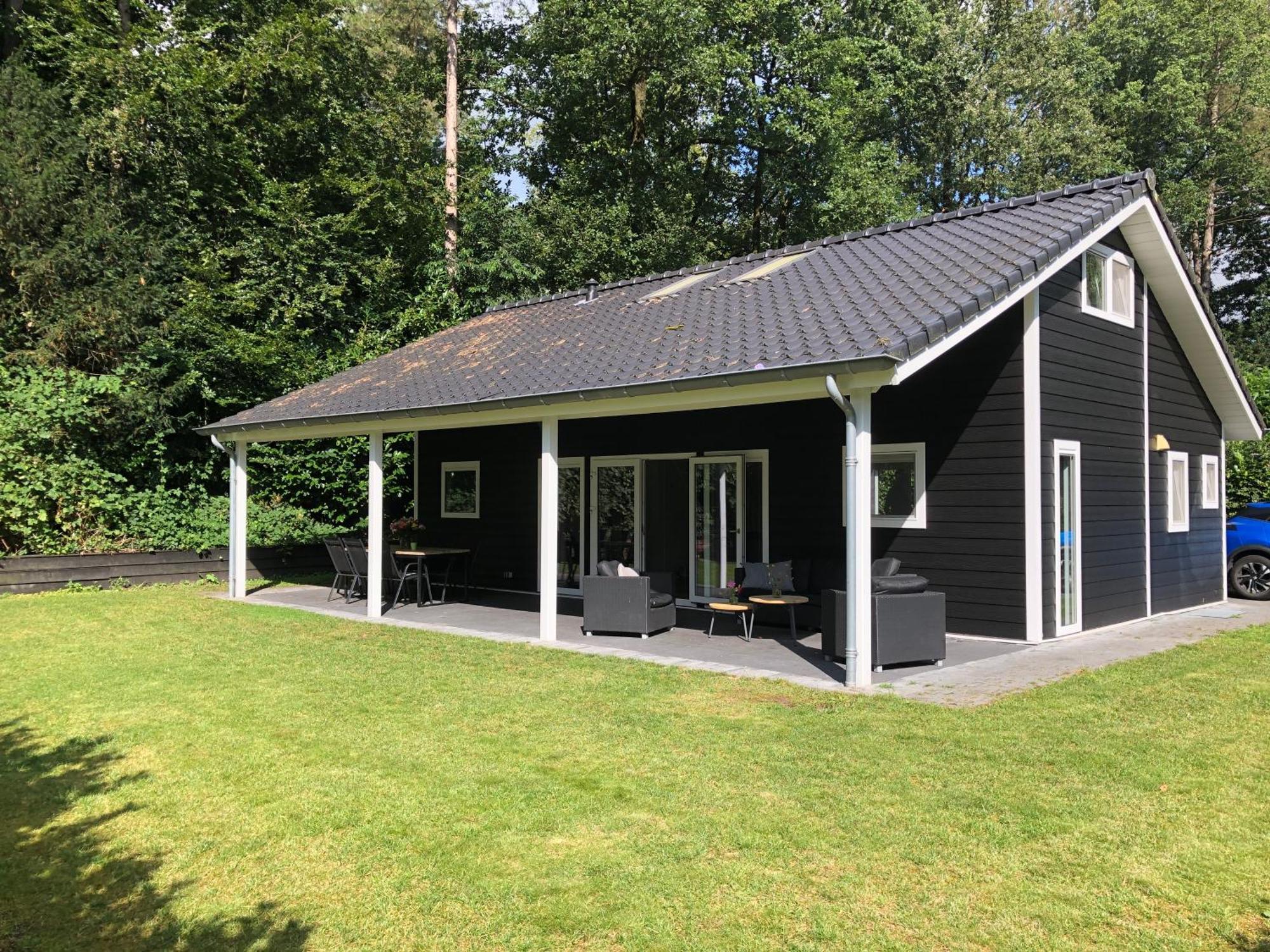 Vakantiepark De Thijmse Berg رينن المظهر الخارجي الصورة